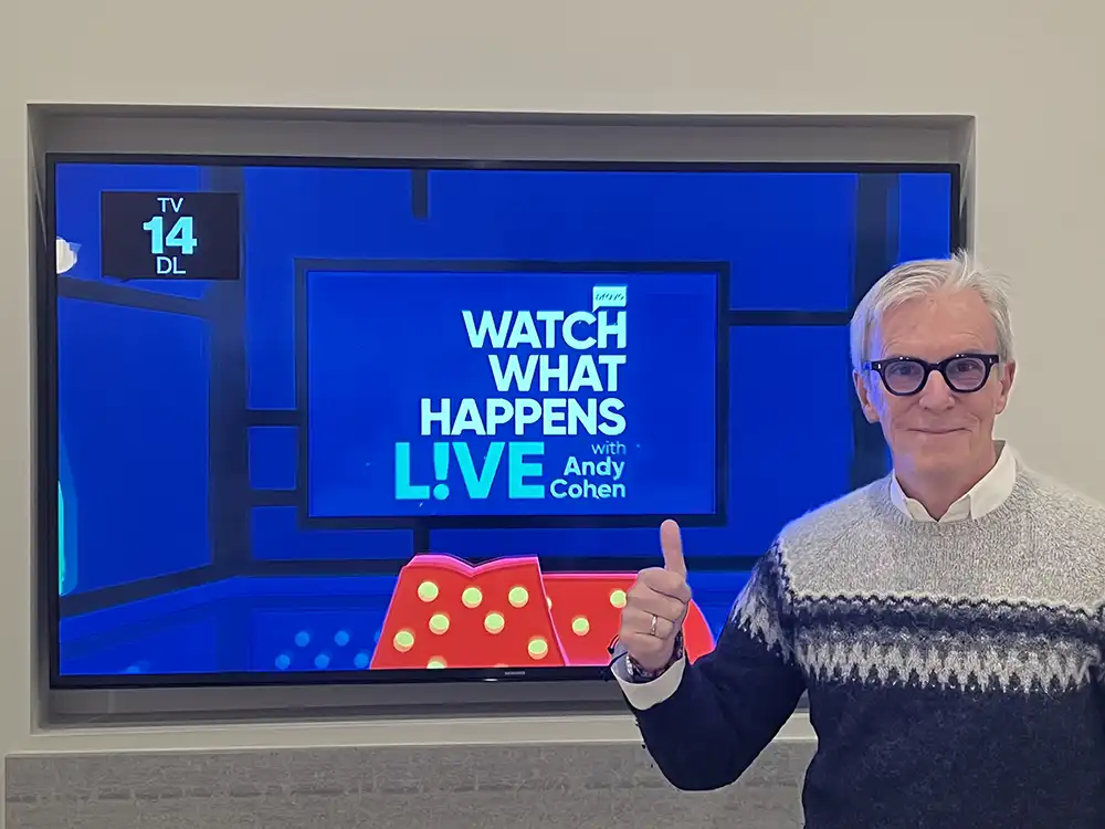 michael_tv_wwhl_home michael norton thumbs up watch what happens live TV